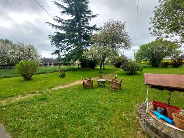 Maison 4 pièces, 78 m² à louer à Le Lesme 27160