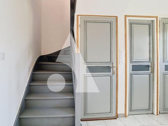 Maison 4 pièces, 78 m² à louer à Tortequesne 62490