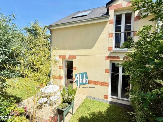 Quartier Bollée/Sainte Croix Maison 4 pièces 80 m²