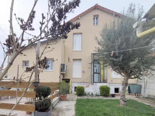 Maison 4 pièces 80 m²
