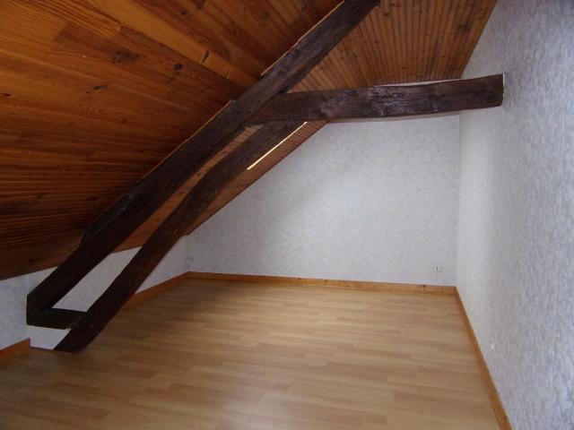 Maison 4 pièces, 80 m² à louer à Bellegarde 45270
