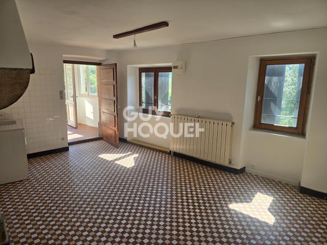 Maison 4 pièces, 80 m² à louer à Vesseaux 07200