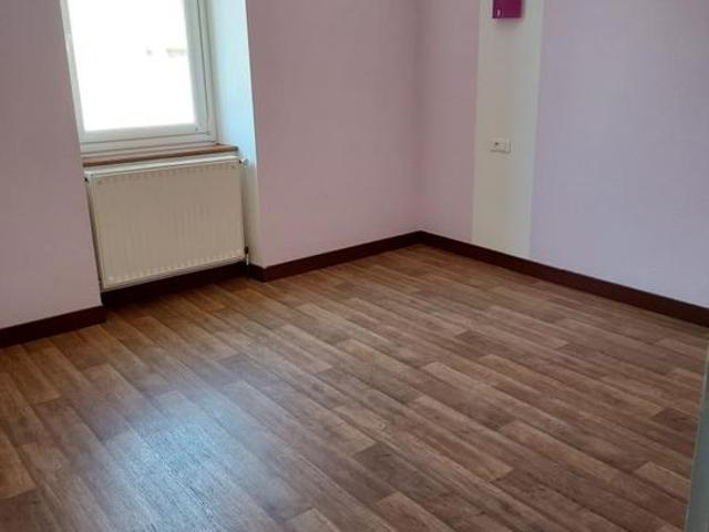 Maison 4 pièces, 80 m² à louer à Villegailhenc 11600