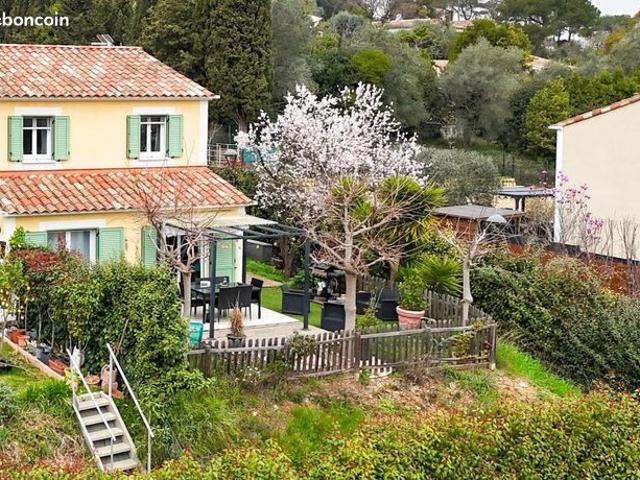 Maison 4 pièces 81 m²