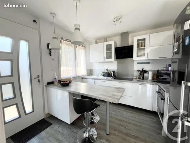 Maison 4 pièces 81 m²