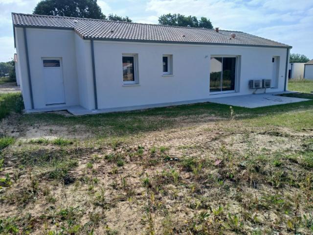Maison 4 pièces, 81 m² à louer à La Roche sur Yon 85000