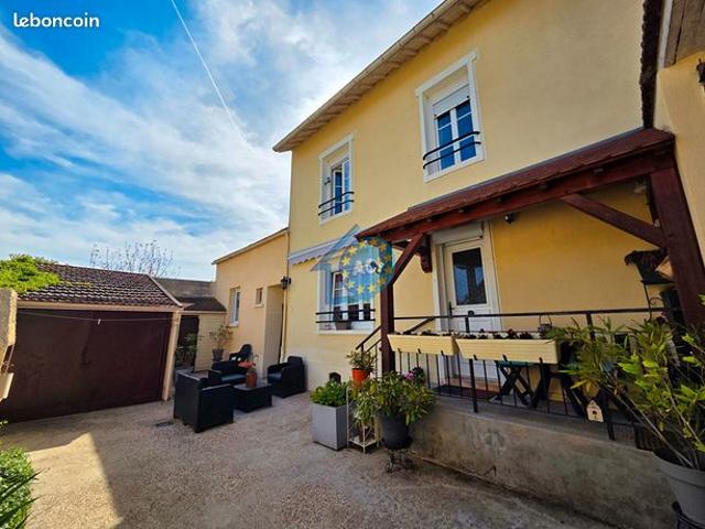 Maison 4 pièces 82 m²