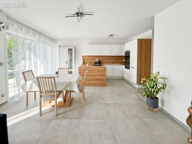 Maison 4 pièces 82 m²