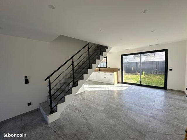 Maison 4 pièces 82 m²