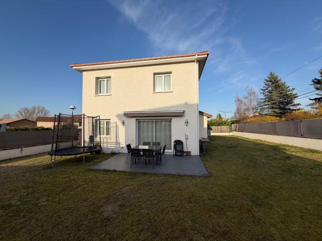 Maison 4 pièces 82 m²