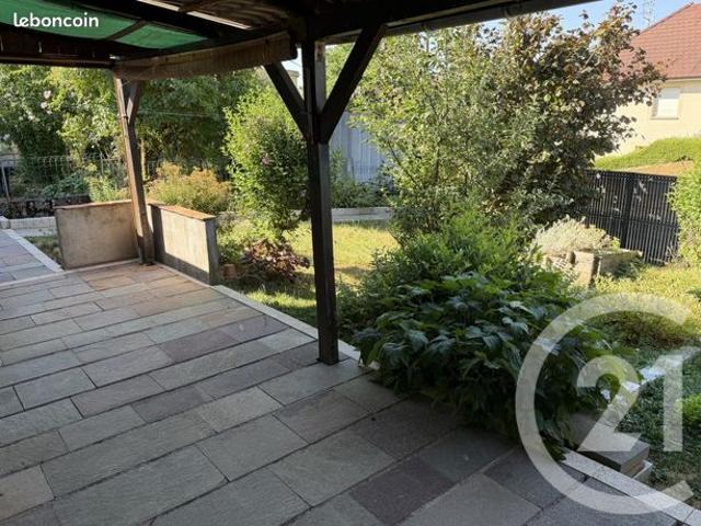 Maison 4 pièces 82 m²