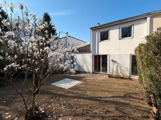 Maison 4 pièces 82 m²