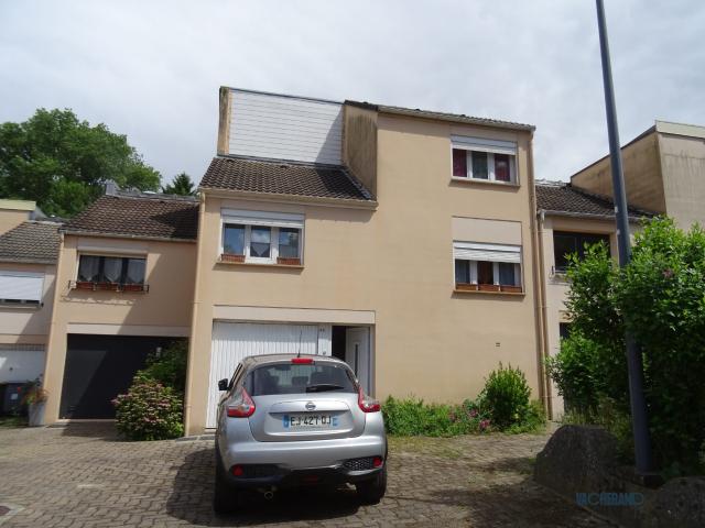 Maison 4 pièces 82 m²