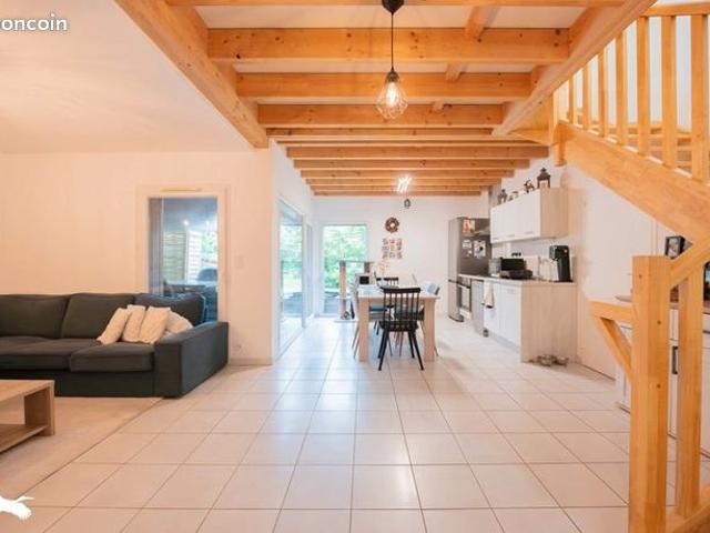 Maison 4 pièces 82 m²