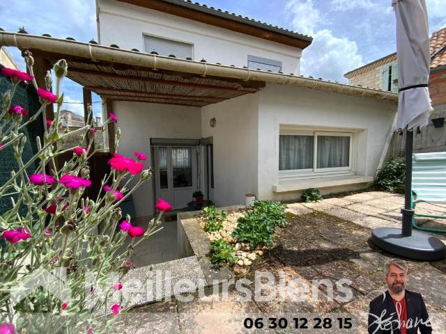 Maison 4 pièces 82 m² à Montendre avec terrasse couverte