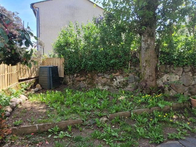 Maison 4 pièces, 83 m² à louer à Crampagna 09120