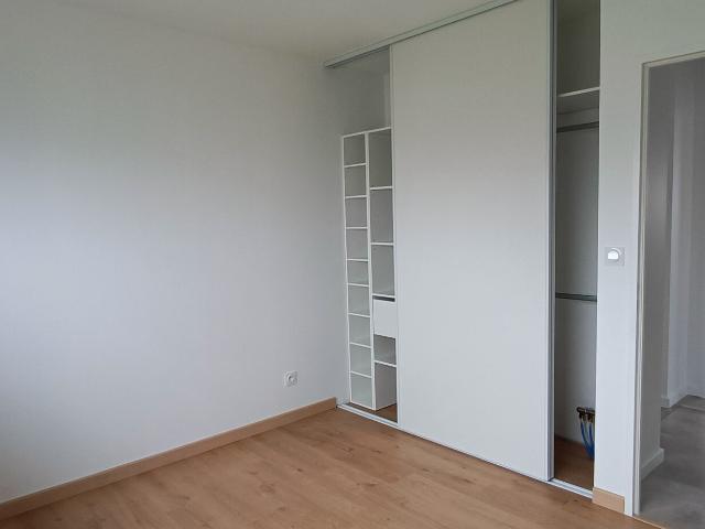 Maison 4 pièces, 83 m² à louer à Montussan 33450
