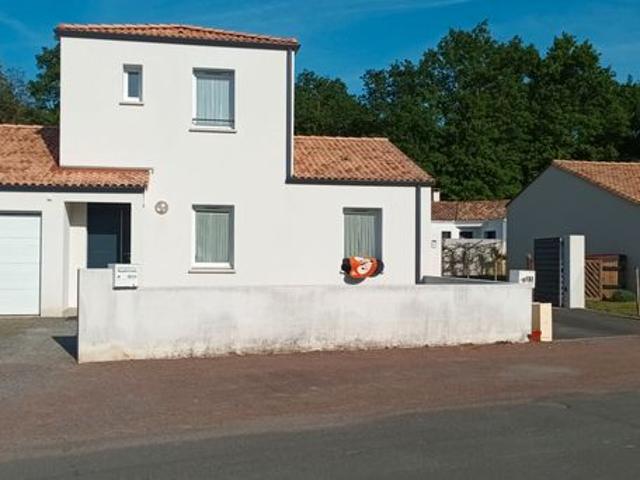 Maison 4 pièces 84 m²