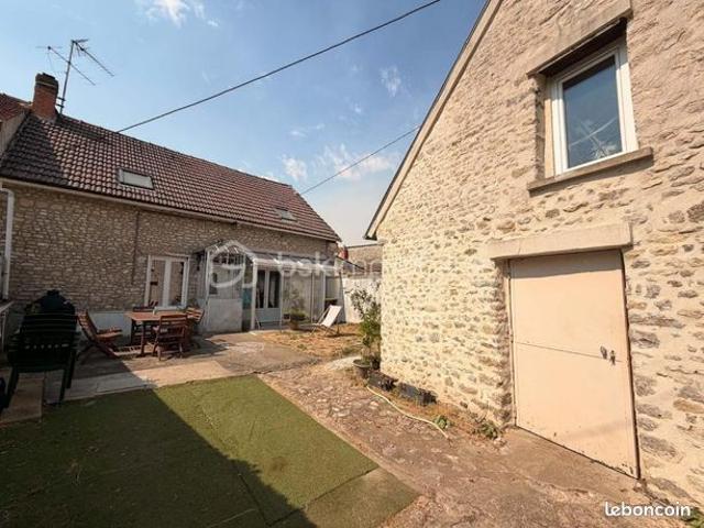 Maison 4 pièces 84 m²