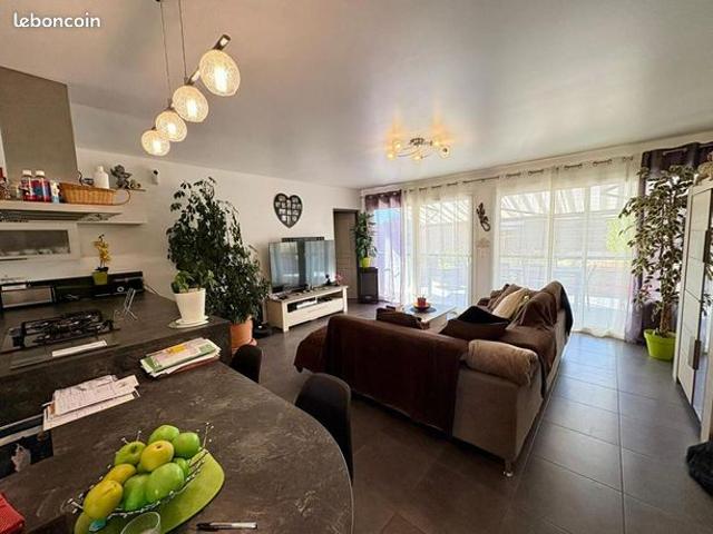 Maison 4 pièces 84 m²