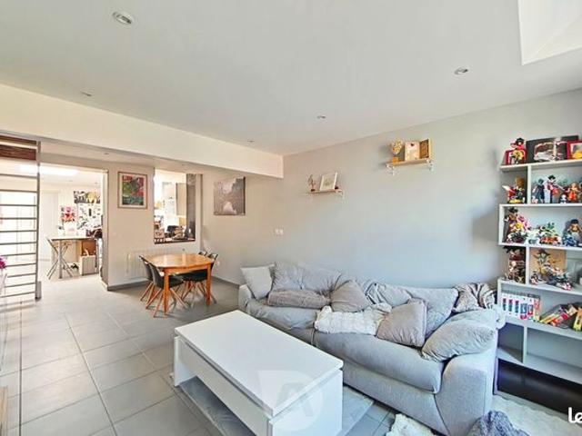 Maison 4 pièces 84 m²