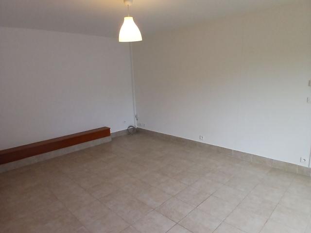 Maison 4 pièces, 84 m² à louer à Champs sur Marne 77420