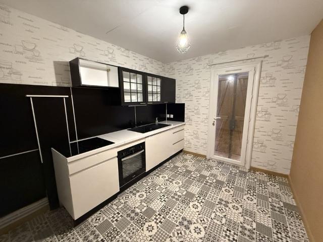 Maison 4 pièces, 84 m² à louer à Fos sur Mer 13270