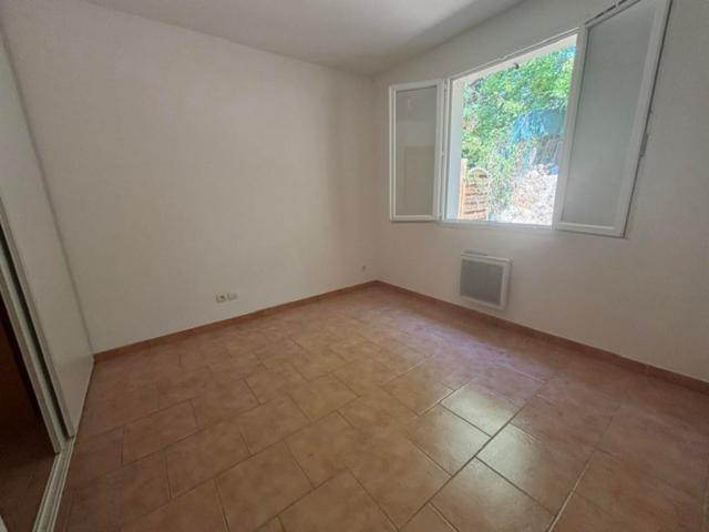 Maison 4 pièces, 84 m² à louer à Montauroux 83440