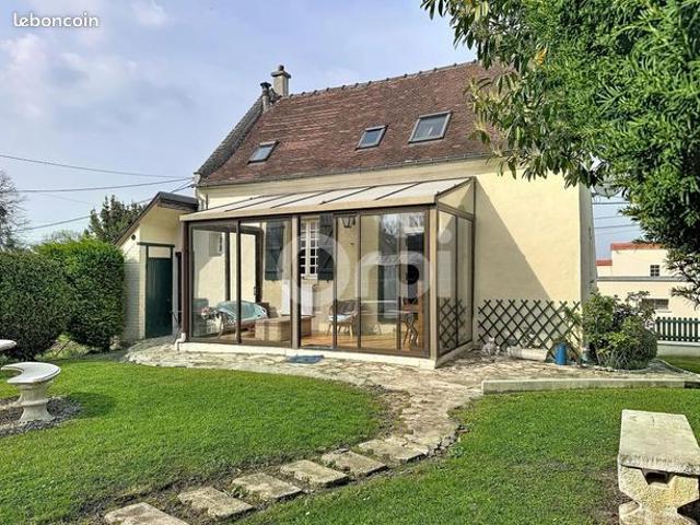 Maison 4 pièces 85 m²