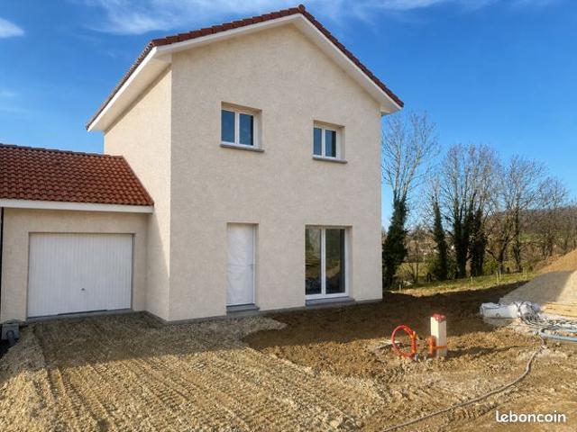 Maison 4 pièces 85 m²