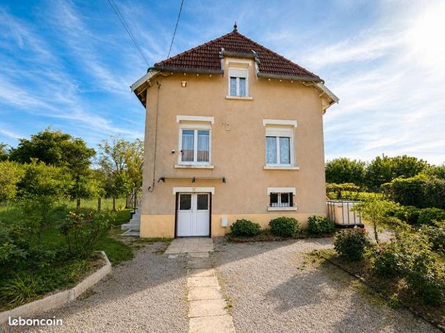 Maison 4 pièces 85 m²