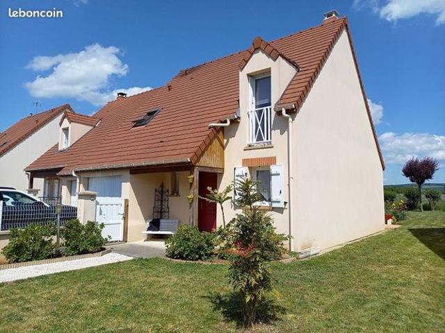 Maison 4 pièces 85 m²
