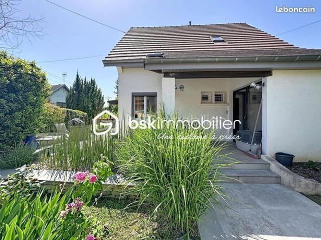 Maison 4 pièces 85 m²