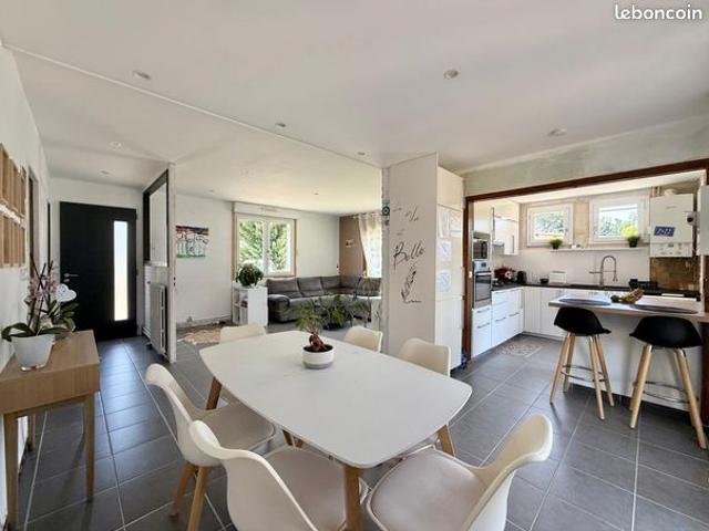 Maison 4 pièces 85 m²
