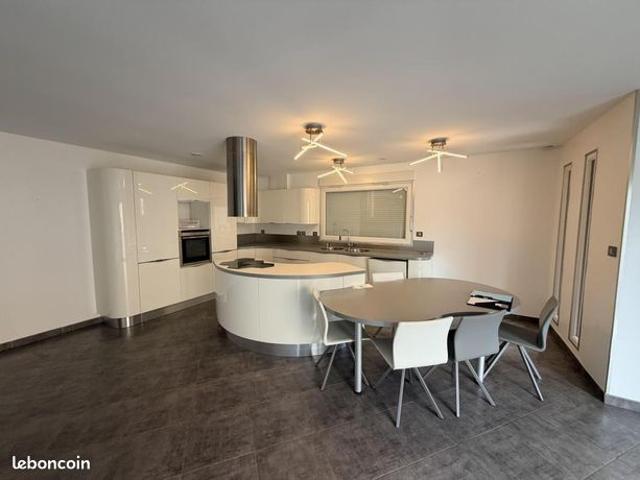 Maison 4 pièces 85 m²