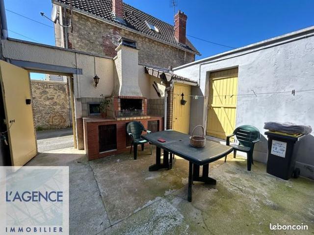 Maison 4 pièces 85 m²