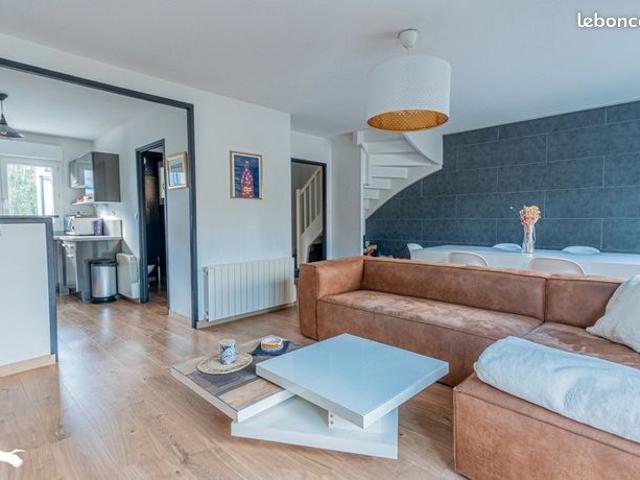 Maison 4 pièces 85 m²