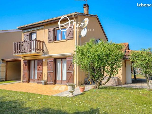 Maison 4 pièces 85 m²