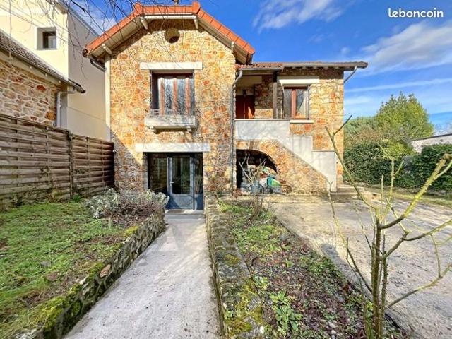 Maison 4 pièces 85 m²