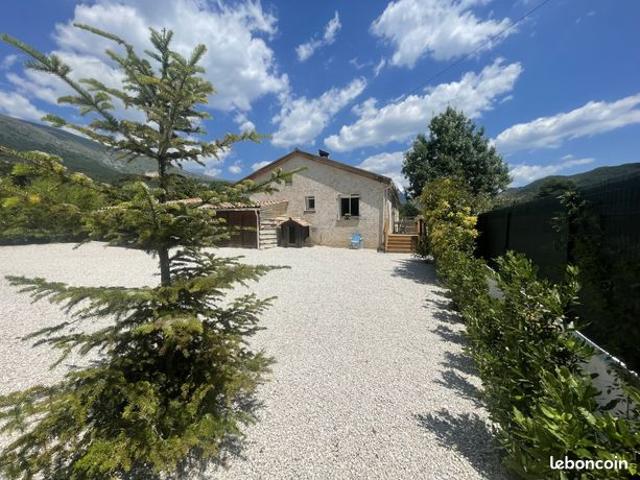 Maison 4 pièces 85 m²