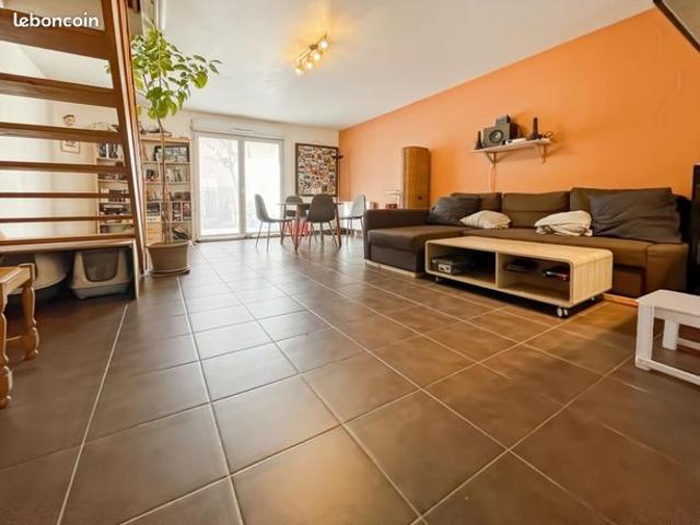 Maison 4 pièces 85 m²