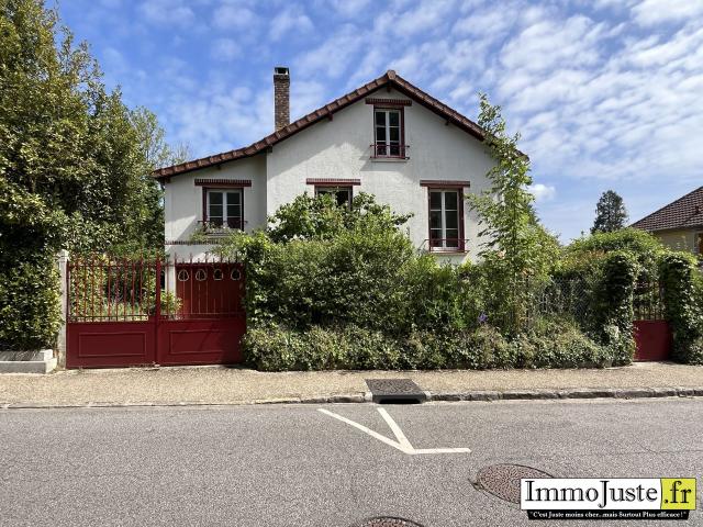 Maison 4 pièces 85 m²
