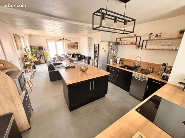 Maison 4 pièces 85 m²