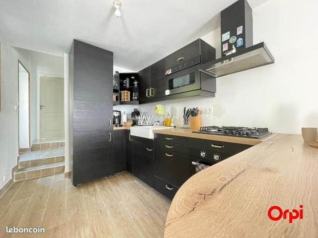 Maison 4 pièces 85 m²
