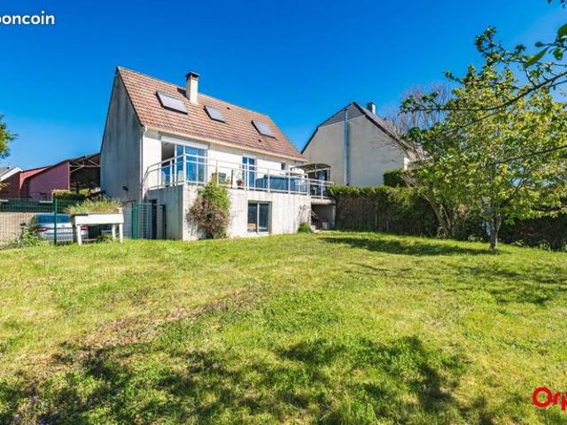 Maison 4 pièces 85 m²