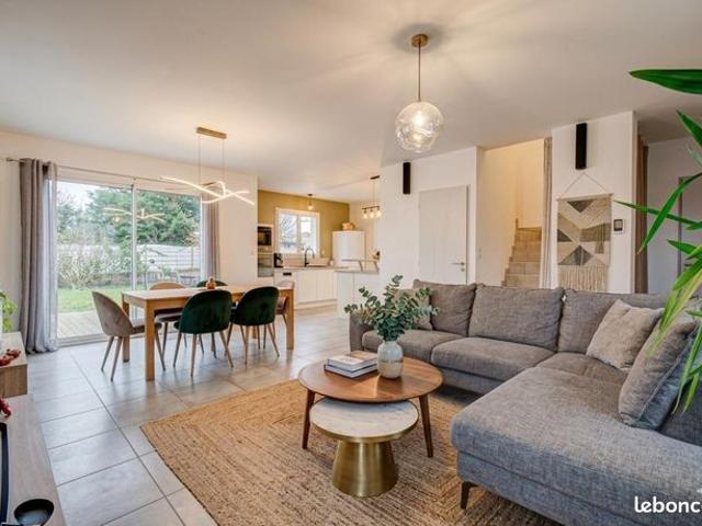 Maison 4 pièces 85 m²