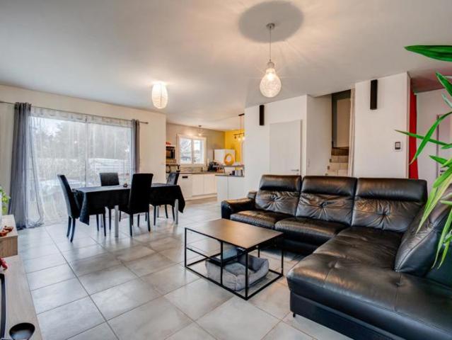 Maison 4 pièces 85 m² Toulouse 3 chambres, garage et jardin