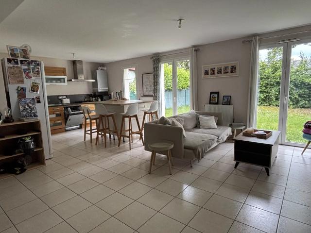 Maison 4 pièces, 85 m² à louer à Chartres 28000