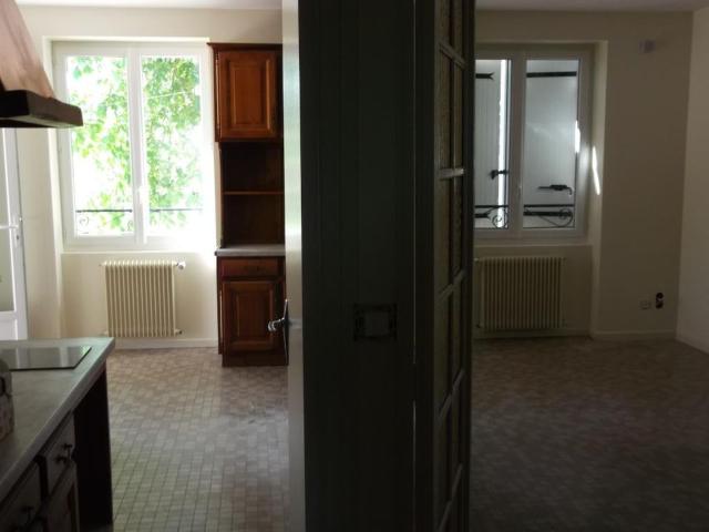 Maison 4 pièces, 85 m² à louer à Agen 47000