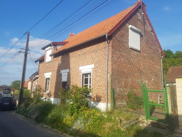 Maison 4 pièces, 85 m² à louer à Vendhuile 02420